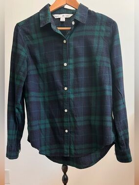 Old Navy 100% Cotton Navy and Green Plaid Button-Down Shirt